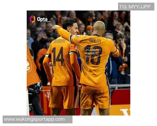 四名英超球员齐发力荷兰队历史首次同场破门创佳绩 四名英超球员齐发力荷兰队历史首次同场破门创佳绩